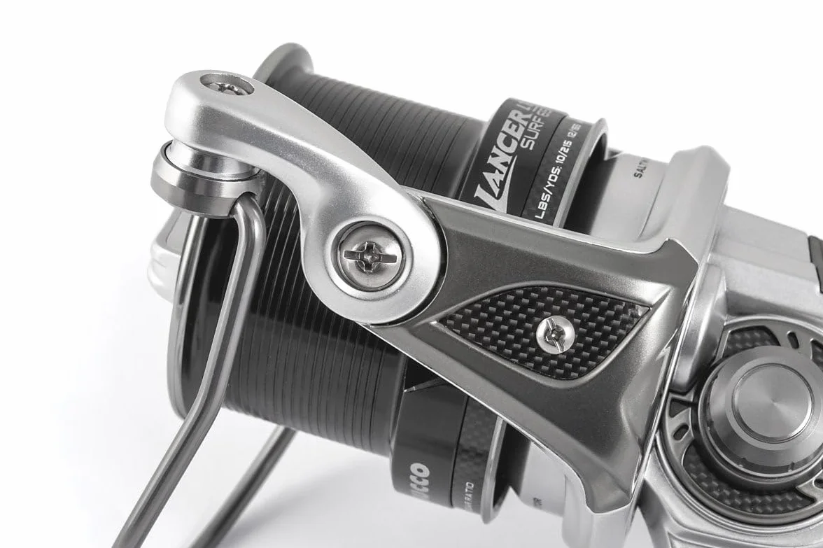 TRABUCCO Carrete LANCER LTX SURF 6500 art. 035-13-100, cuerpo y rotor ultraligeros de carbono, gris