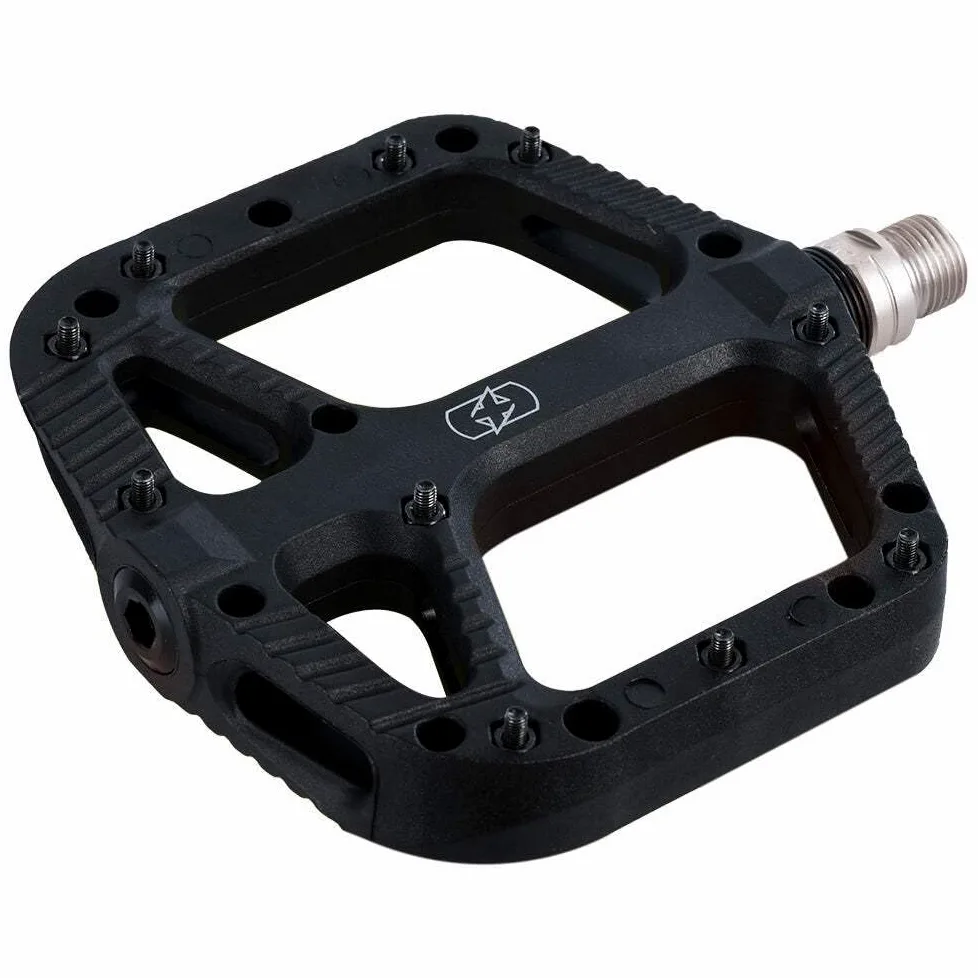 'Oxford Loam 20 Nylon Flat Pedals – Durable Composite Body, CRO-Mo 9/16'' Axle, Sealed Bearings, 10 Grip Pins | MTB, Trail & Urban Use'