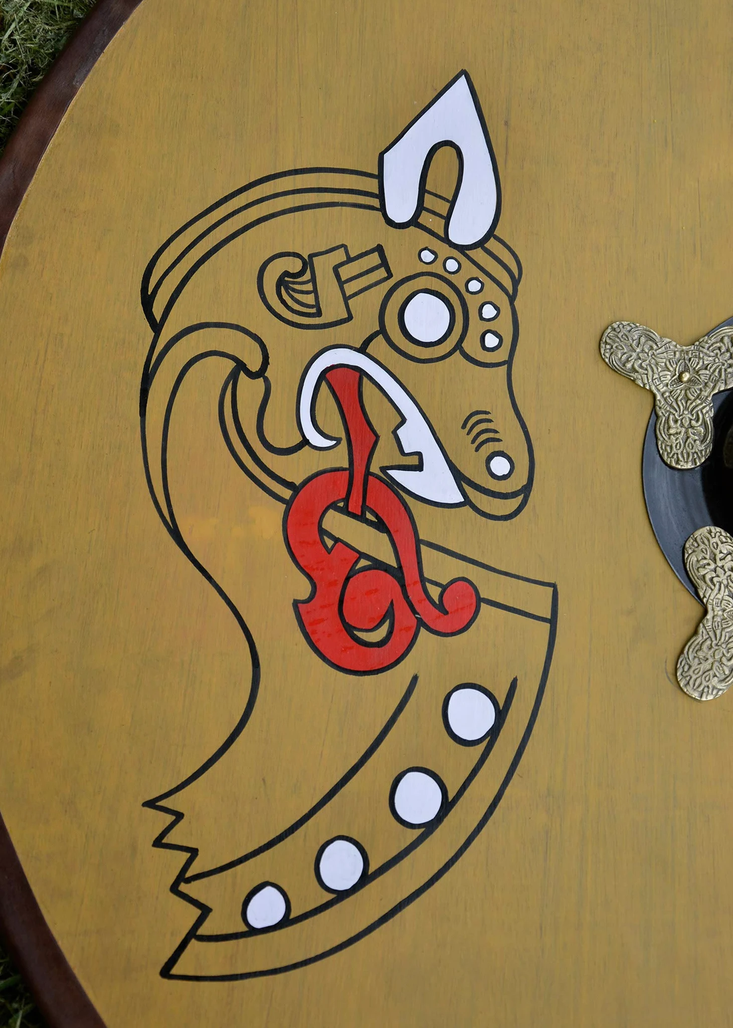 Los vikingos alrededor de escudo, de madera, con diseño nórdico xintron - escudo - escudo Vikingo