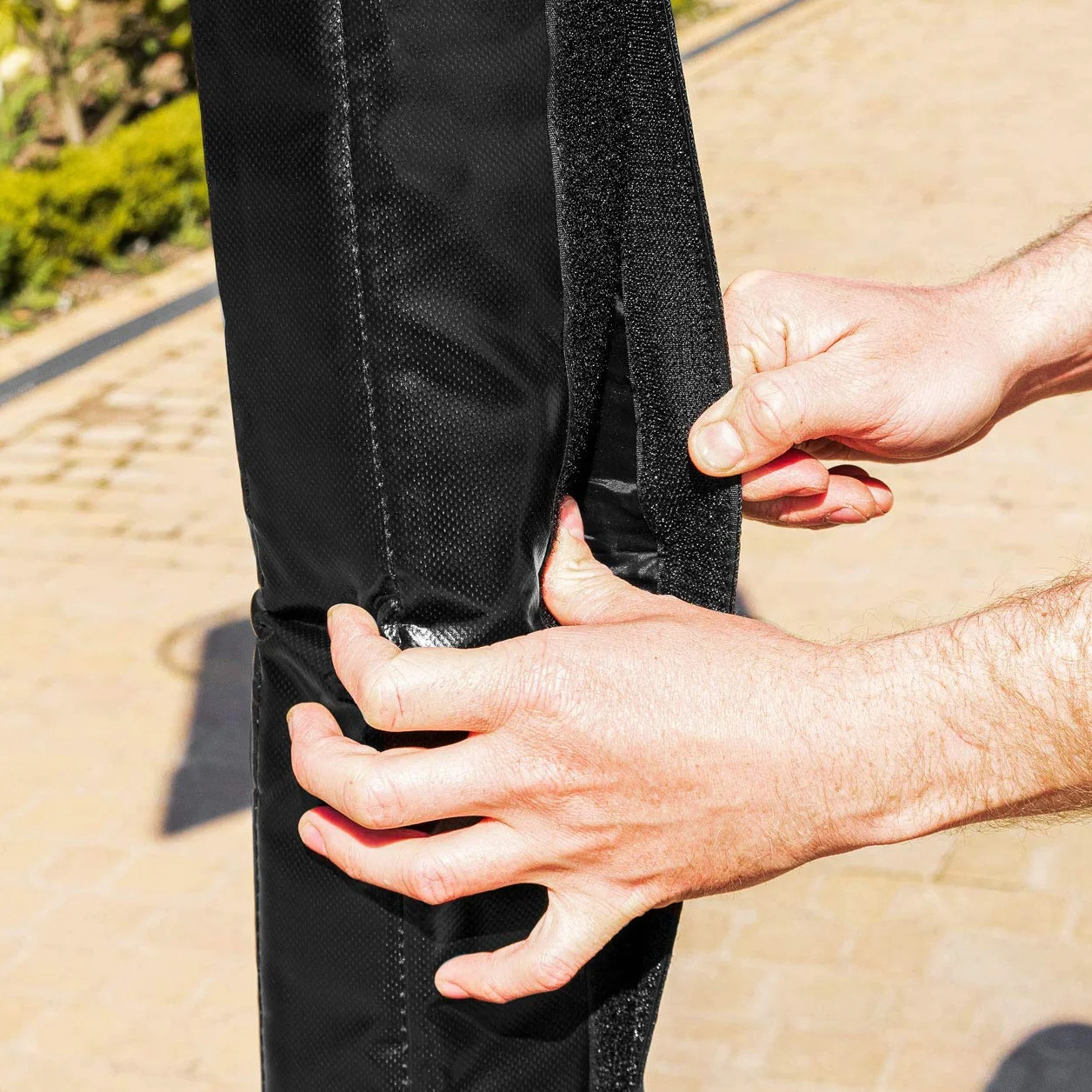 FORZA Almohadilla de Postes de Baloncesto Protecciones de Canasta de Baloncesto con Acolchado | Resistente y Impermeable para Uso Exterior | Proteger a los Jugadores | 2 Tamaños Disponibles