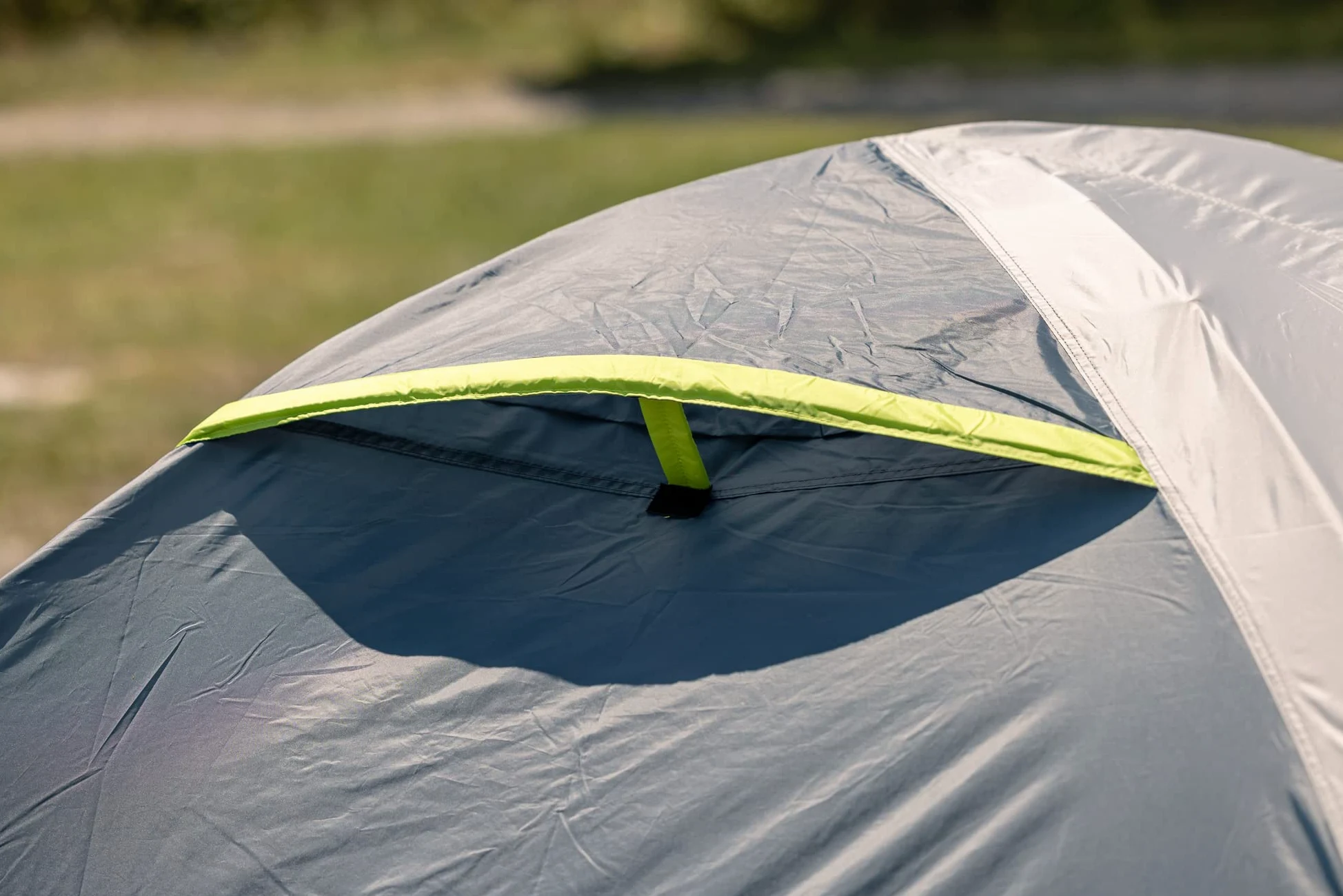 Coleman Darwin - Carpa Compacta de Cúpula, Ideal para Camping en el Jardín, Ligera para Senderismo, Impermeable, Con Suelo Cosido