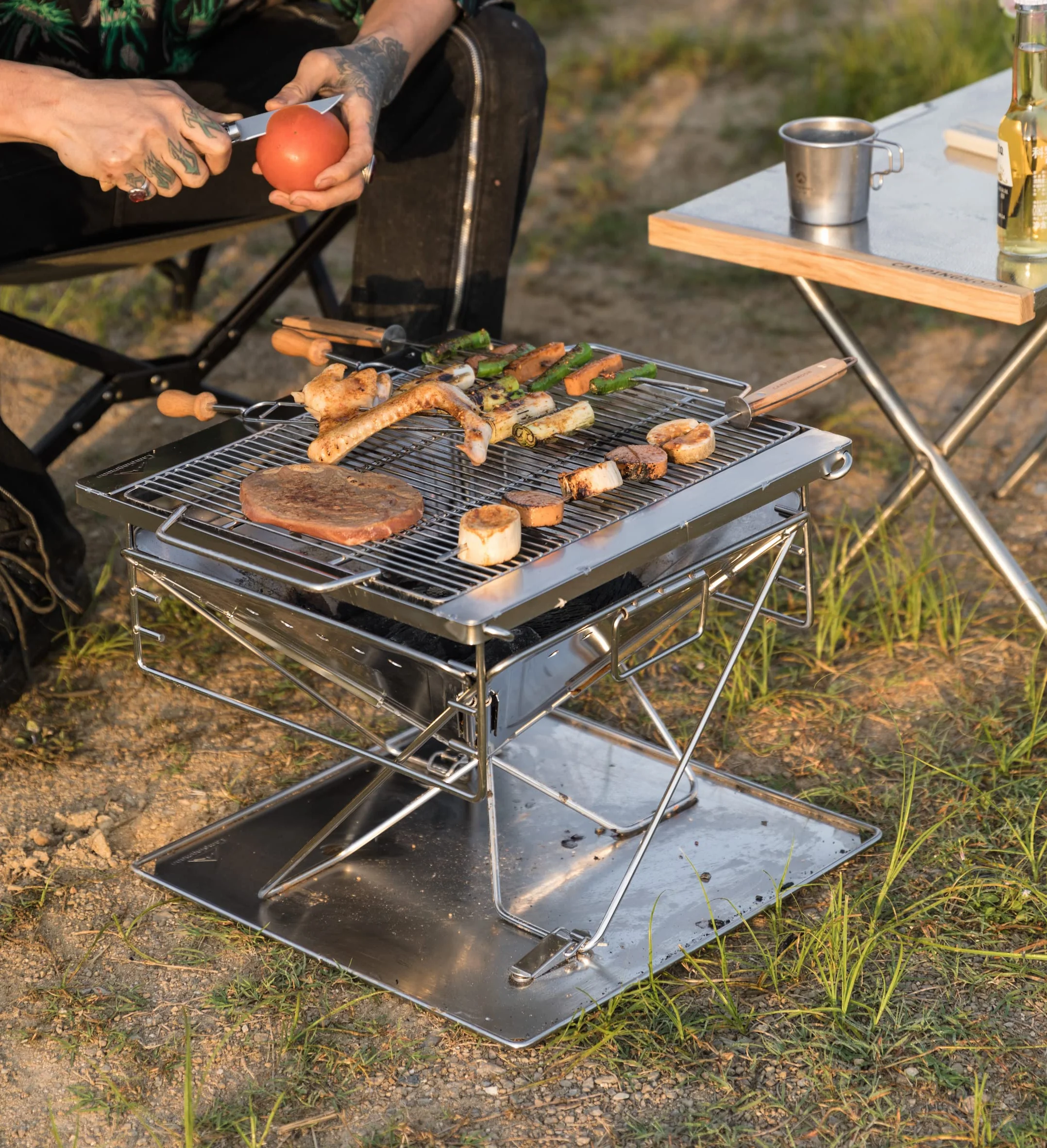 Campingmoon MT-045 - Parrilla plegable de acero inoxidable para barbacoa