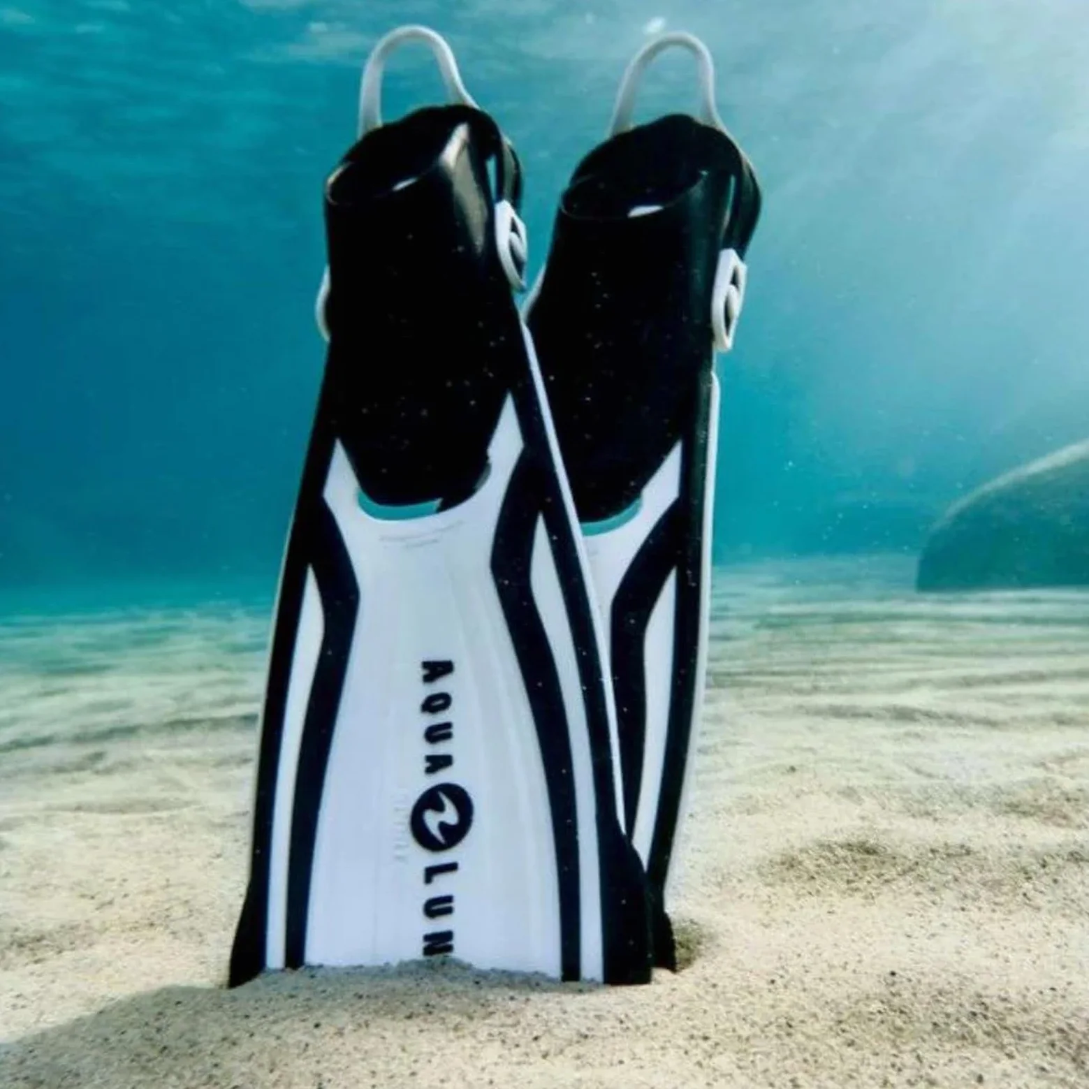 Aqualung Amika - Aletas de Snorkel, innovadoras, cómodas, potentes, con propulsión óptima