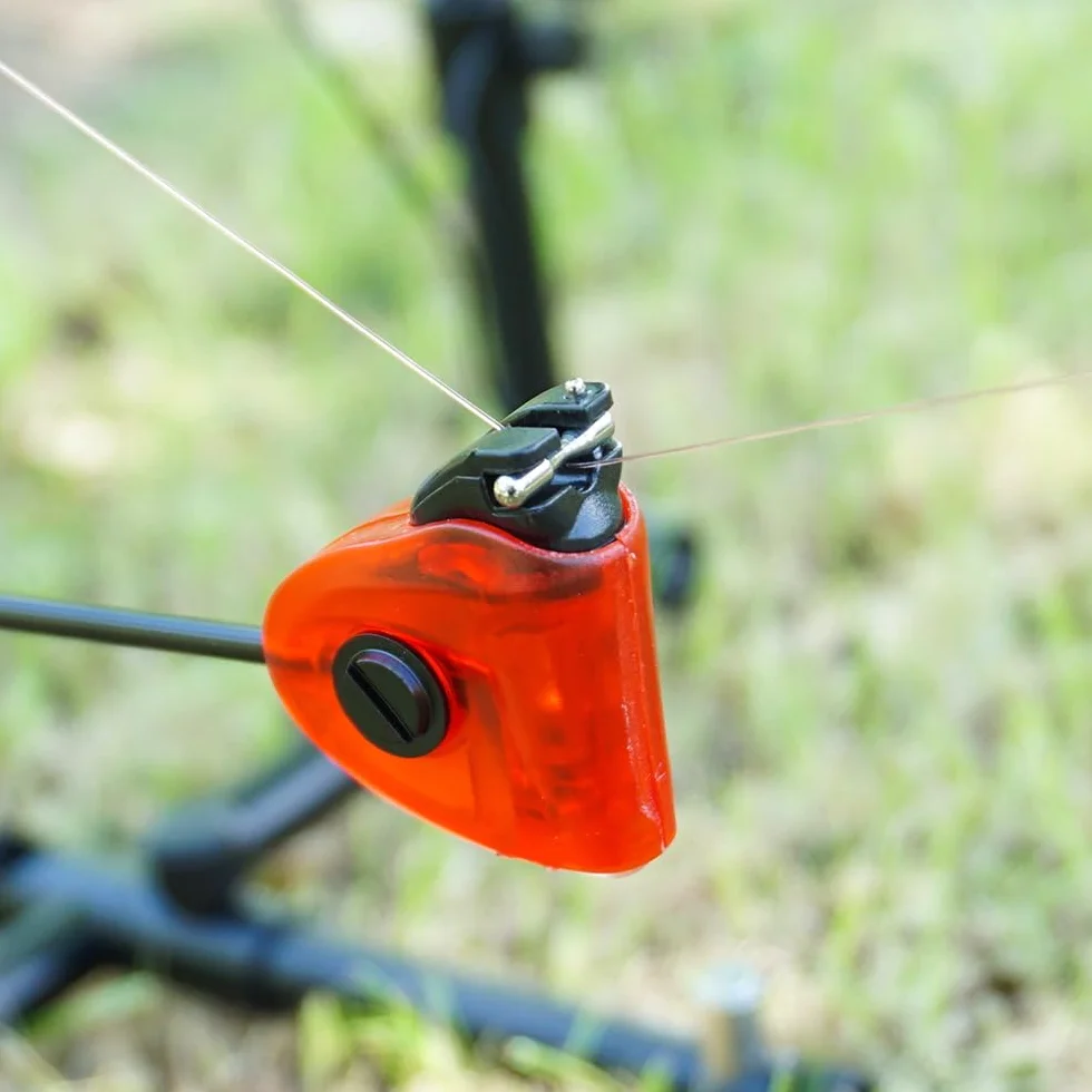 Hirisi Tackle Juego de alarma y receptor de mordedura de pesca de carpa con barra de oreja en caso (2 más 2)