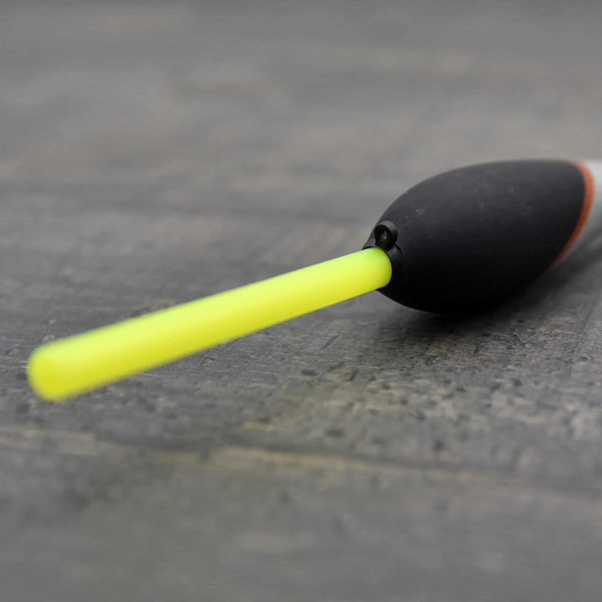 Sbirulino® Juego de 5 flotadores de Pesca con Portador de 4,5 mm. Caja Portador y Funda incluida en el Kit.