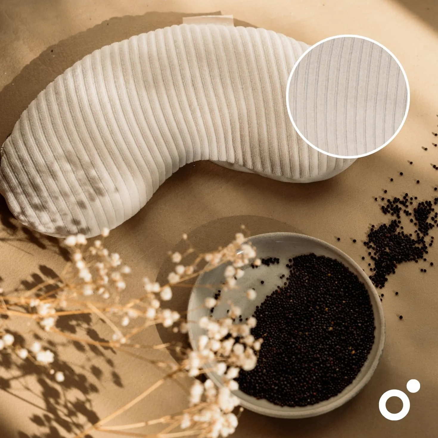 doomoo Almohadilla Térmica Snoggy Mom - Forma ergonómica, Sand, para aliviar dolor menstrual, endometriosis y posparto, caliente o fría