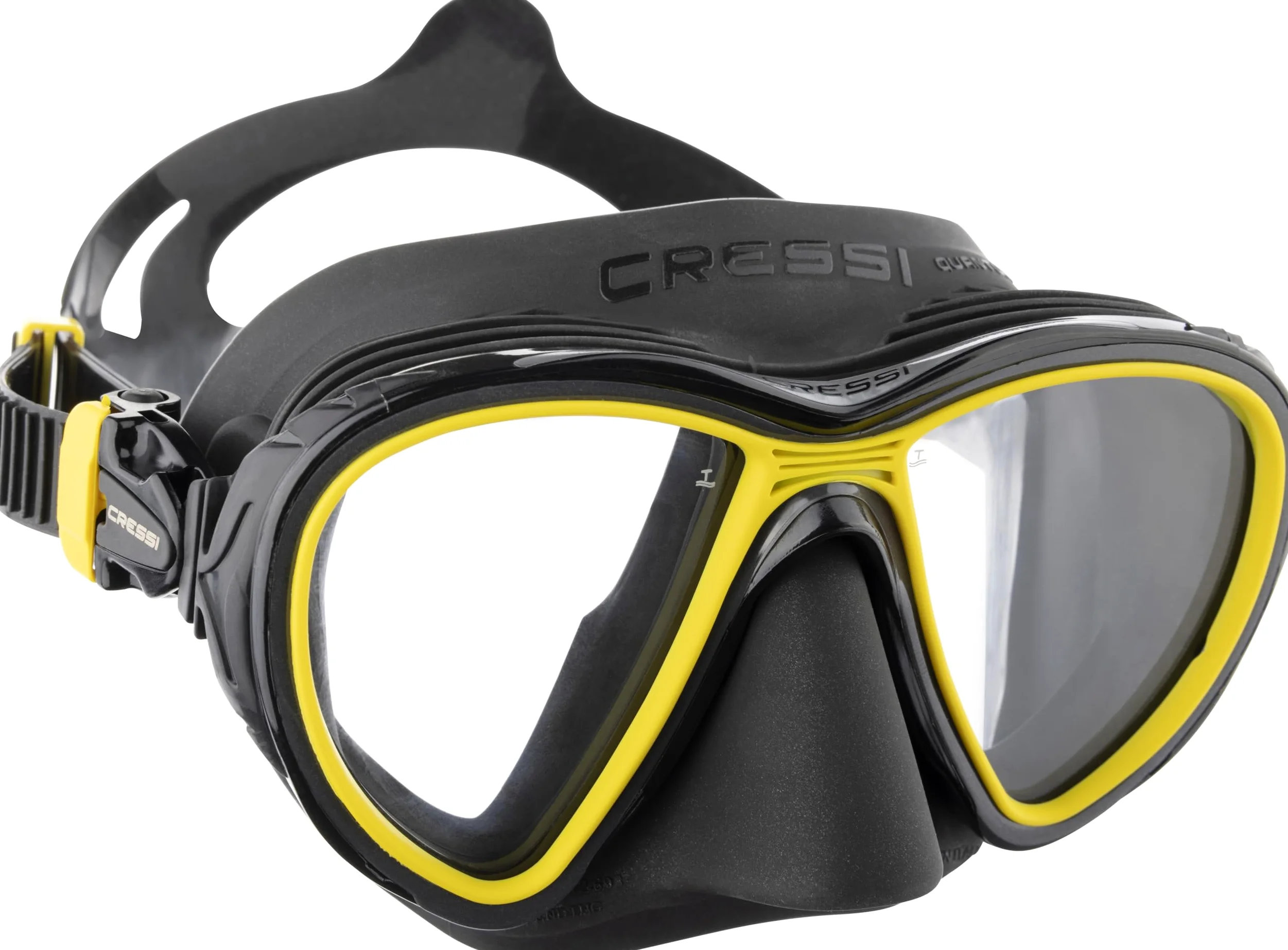 Cressi Máscara de Buceo para Adultos con Sistema avanzado de Niebla y Visibilidad hacia Abajo Mejorada - Quantum: Fabricada en Italia