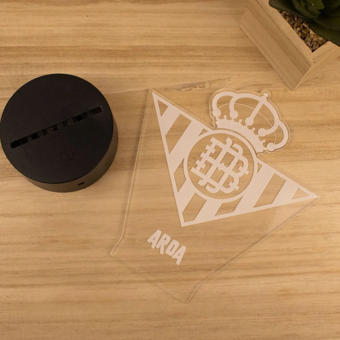 Lámpara LED Personalizada Betis Escudo con Luz Regalo Original Fútbol