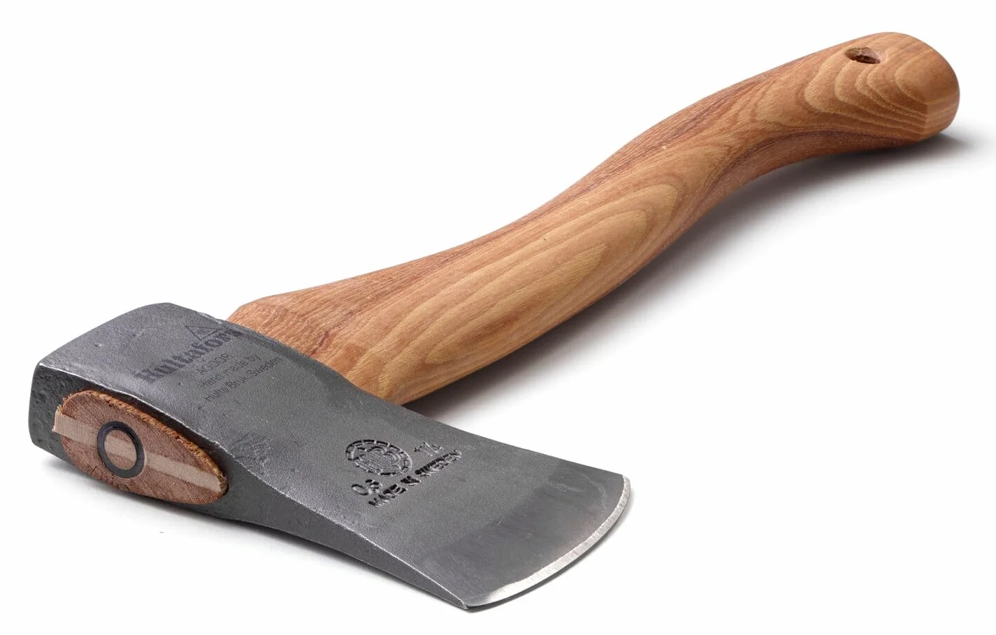 Hacha forjada a Mano de 404 mm de Hierro Forjado I Hultafors I Forjada en Suecia I 1050 g Hacha Premium con Mango de Madera de Nogal Americano I Se Puede reafilar I 840025