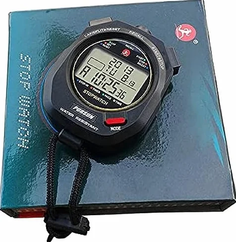 Cronómetro digital con memoria dividida de 100 grados, alarma de calendario y modo de ritmo, pantalla extra grande resistente al agua, a prueba de golpes, para entrenadores, incluye batería