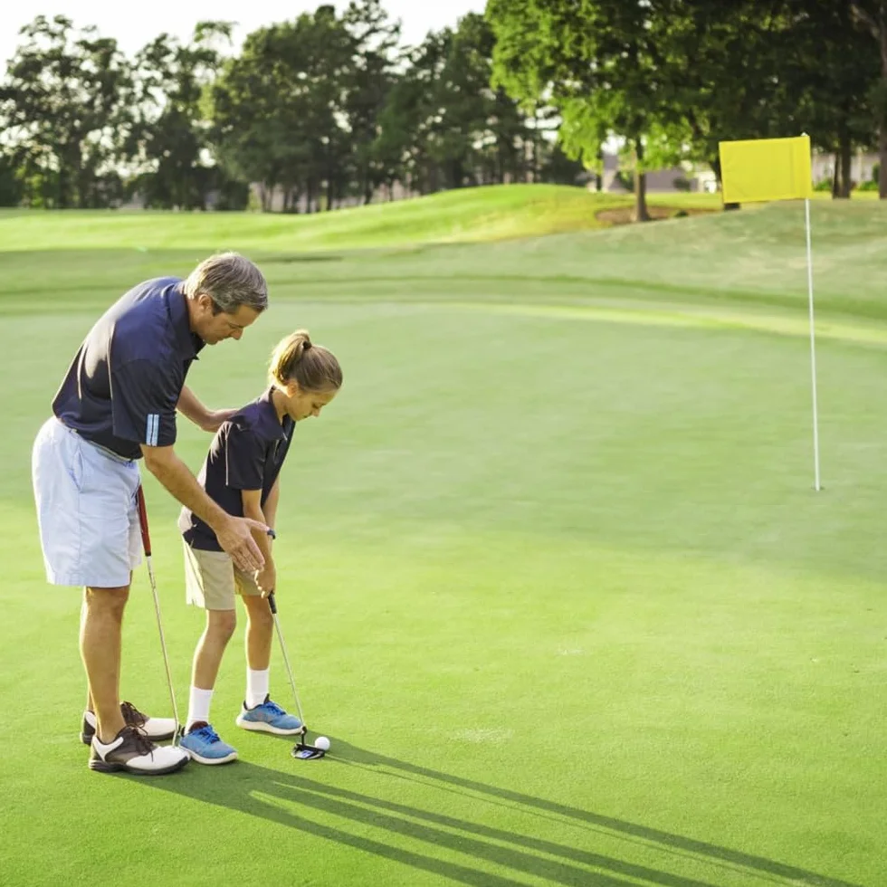 MiOYOOW – Juego de 6 banderas de golf – Banderas de repuesto para entrenamiento de campo de golf impermeable para patio trasero interior y exterior